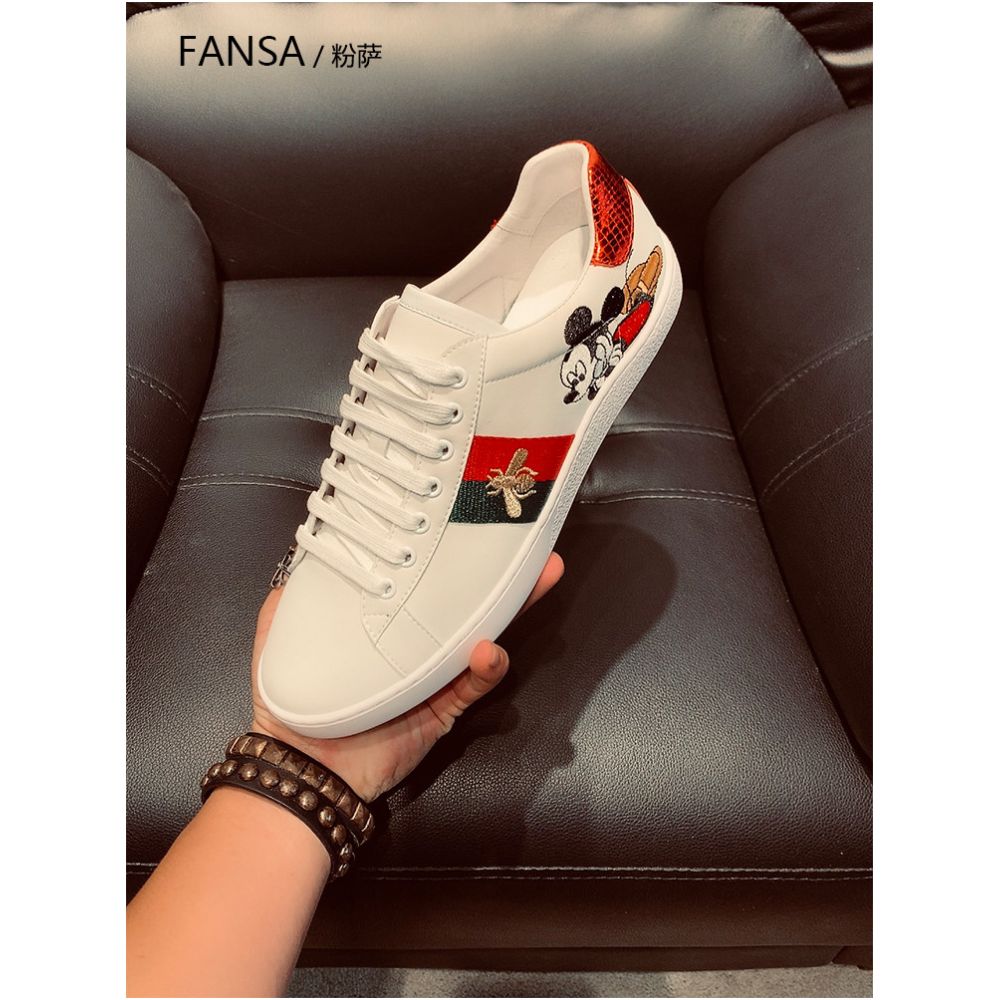 Luxury white sneakers for men genuine leather couple s sneakers bee and Mickey Mouse cartoon style casual breathable versatile European style men s shoes image 4
