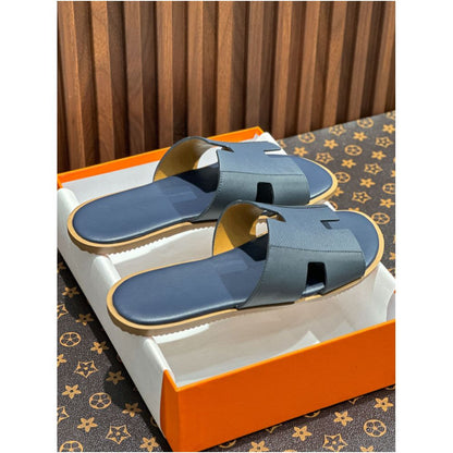Genuine Leather H Style Slippers for Men Suitable for Outdoor Wear Flat Slippers 2026 Summer European Style Men s Beach Casual Sandals image 4