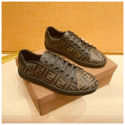 European Style Black Sneakers for Men 2026 New Trendy Genuine Leather Shoes Casual Shoes Comfortable and Breathable Sports Shoes image 2